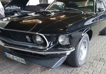 Ford Mustang 111.000 km 74.000 &euro; Willich 47877