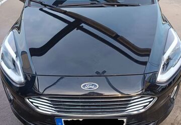 Ford Fiesta 98.000 km 9.999 &euro; Düsseldorf 40477