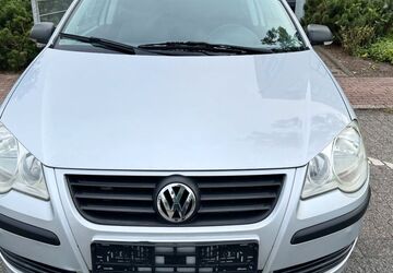 VW Polo 210.000 km 899 &euro; Oberhausen 46047
