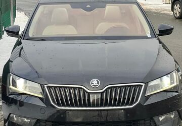 Skoda Superb 339.196 km 8.499 &euro; Essen 45276