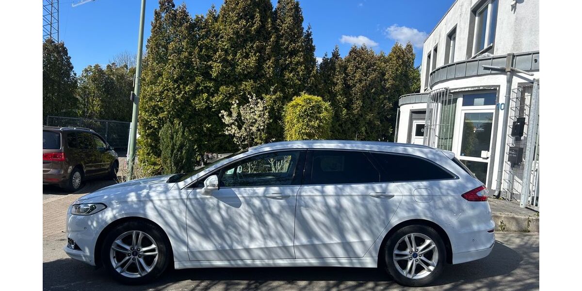 Ford Mondeo 210.000 km 5.999 &euro; Essen 45326