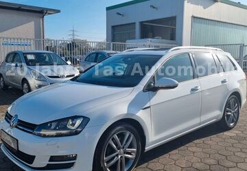 VW Golf 158.000 km 8.999 &euro; Dinslaken 46539