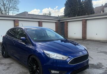 Ford Focus 132.000 km 9.000 &euro; Essen 45143