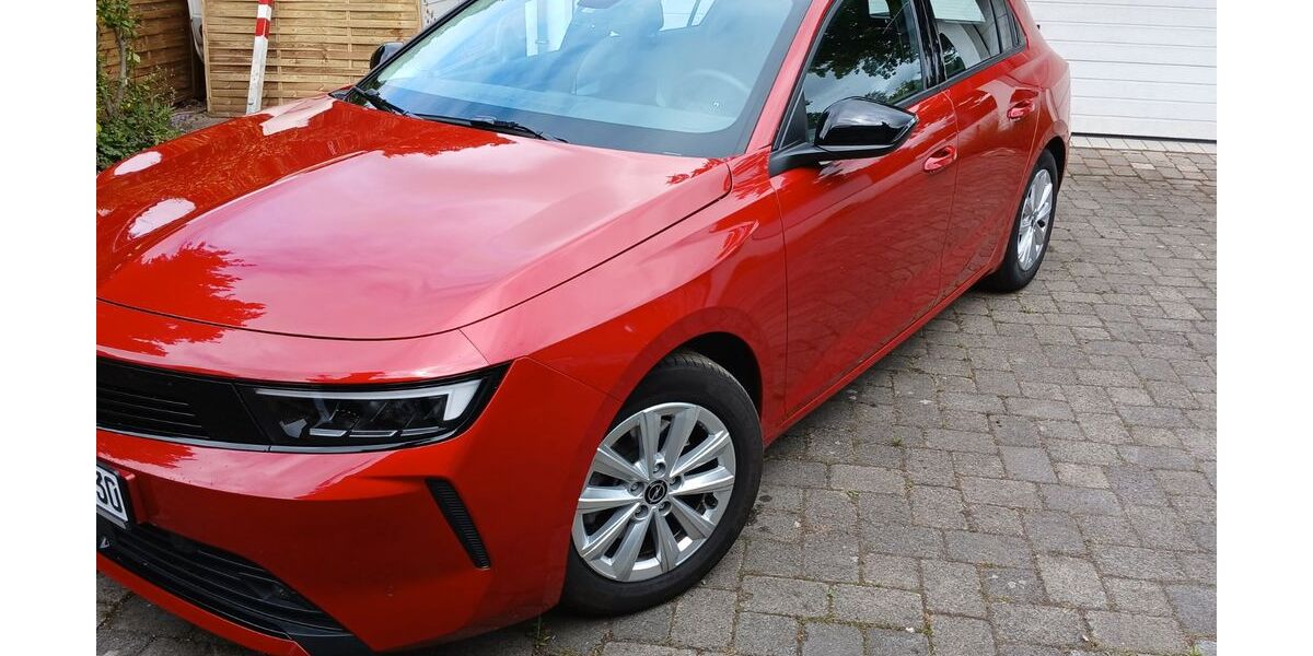 Opel Astra 28.000 km 20.499 &euro; Moers 47441