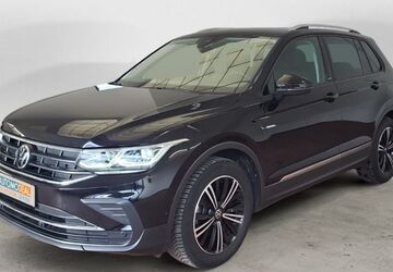 VW Tiguan 62.307 km 22.389 &euro; Moers 47445