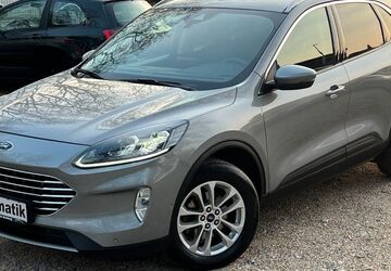 Ford Kuga 224.805 km 12.999 &euro; Duisburg 47137