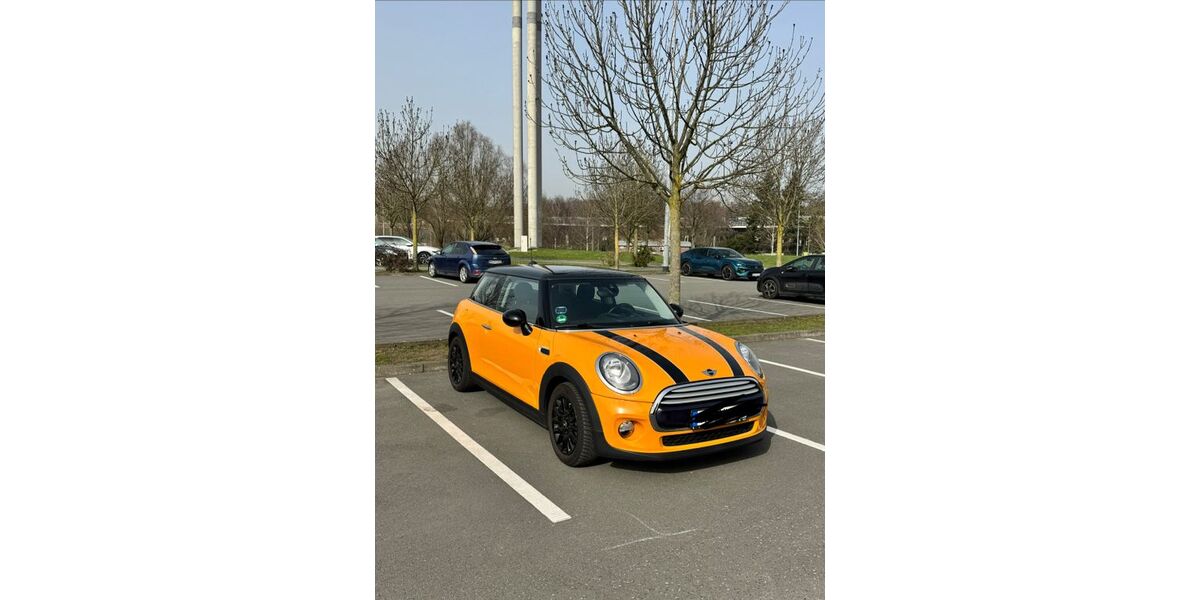 Mini Cooper D 112.000 km 9.700 &euro; Kamp-Lintfort 47475
