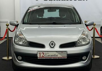 Renault Clio 85.500 km 5.499 &euro; Oberhausen 46049
