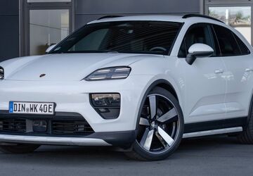 Porsche Macan 6.999 km 86.590 &euro; Dinslaken 46535