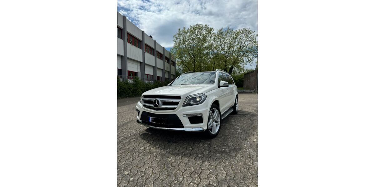 Mercedes-Benz GL 500 67.500 km 32.000 &euro; Düsseldorf 40595