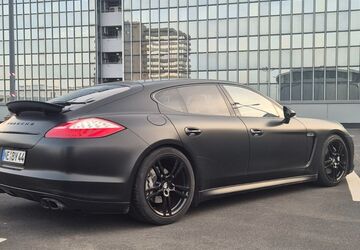 Porsche Panamera 168.000 km 26.490 &euro; Neuss 41462