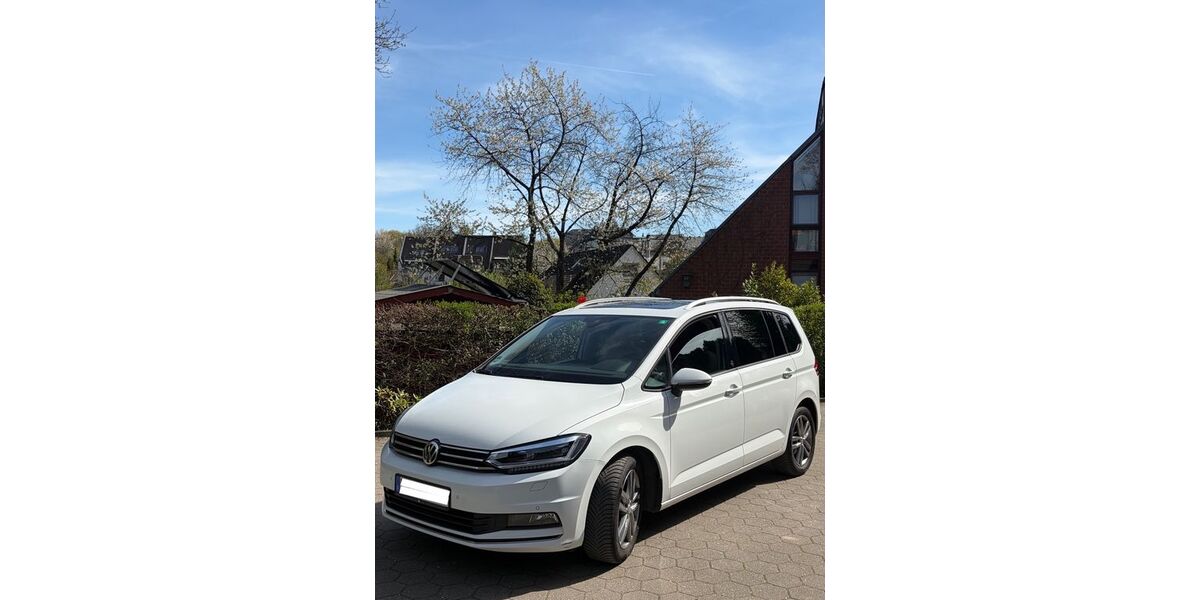 VW Touran 100.000 km 16.700 &euro; Essen 45239