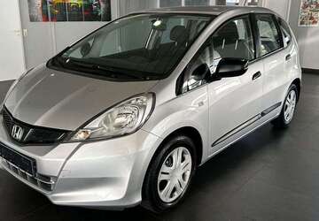 Honda Jazz 76.000 km 6.950 &euro; Kamp Lintfort 47475