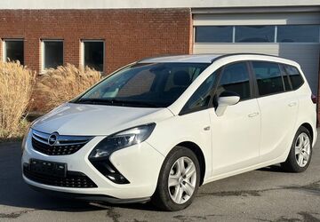 Opel Zafira 151.500 km 8.900 &euro; Neuss 41460