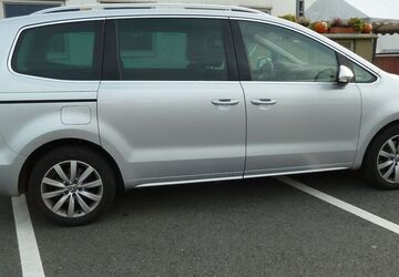 VW Sharan 171.000 km 17.800 &euro; Duisburg 47269