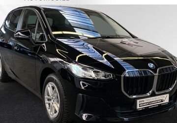 BMW 218 Active Tourer 49.248 km 23.384 &euro; Moers 47441