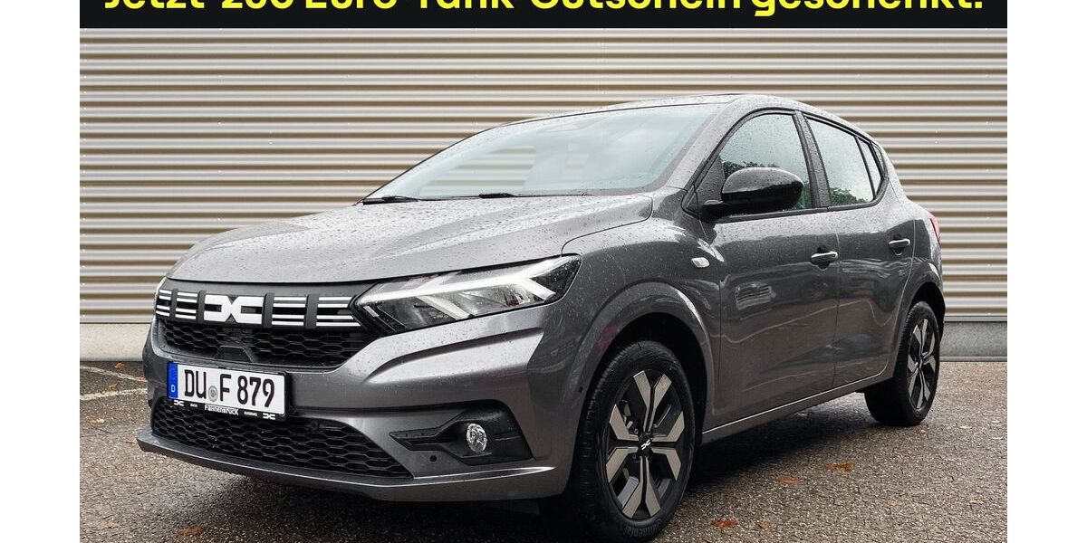Dacia Sandero 8.000 km 18.755 &euro; Duisburg 47059