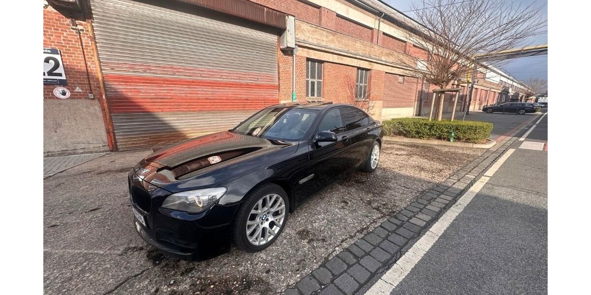 BMW 730 300.000 km 13.900 &euro; Düsseldorf 40549