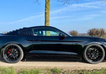 Ford Mustang 84.000 km 29.000 &euro; Nettetal 41334