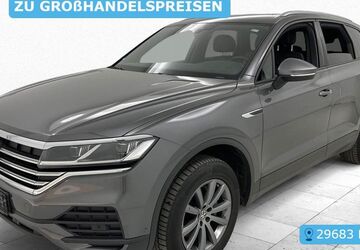 VW Touareg 163.989 km 31.207 &euro; Krefeld 47829