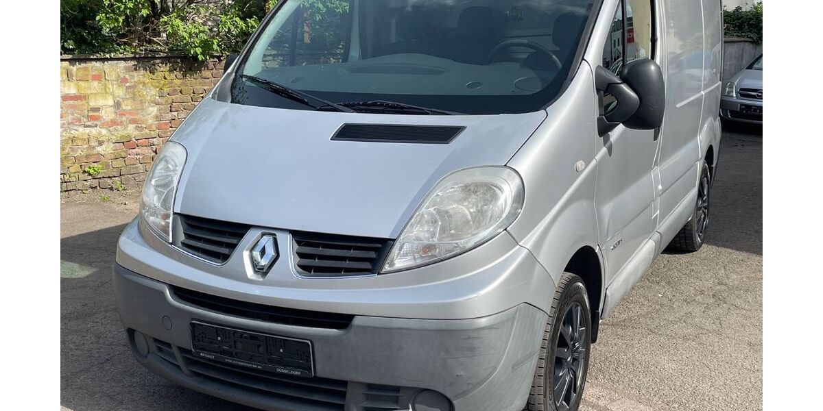 Renault Trafic 198.789 km 4.650 &euro; Krefeld 47799
