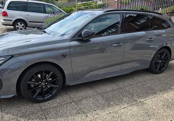 Peugeot 308 28.500 km 23.999 &euro; Moers 47443