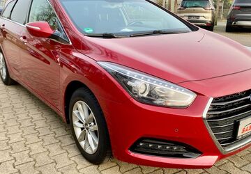 Hyundai i40 145.210 km 8.800 &euro; Moers 47445