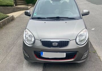 Kia Picanto 146.000 km 2.390 &euro; Ratingen 40882