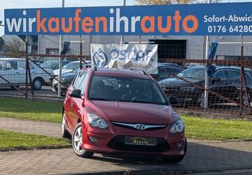 Hyundai i30 158.000 km 3.499 &euro; Kempen 47906