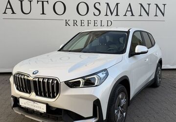 BMW iX1 33.147 km 31.950 &euro; Krefeld 47805