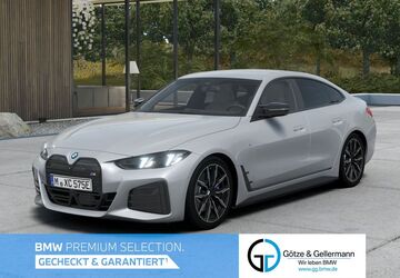 BMW i4 29.503 km 55.330 &euro; Mülheim 45472