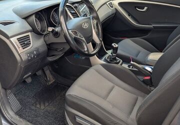 Hyundai i30 221.000 km 5.099 &euro; Krefeld 47829