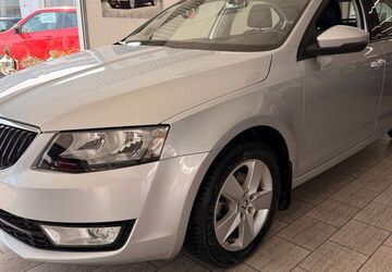 Skoda Octavia 48.794 km 11.890 &euro; Grefrath-Oedt 47929