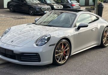 Porsche 992 74.000 km 107.900 &euro; Essen 45127