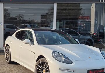 Porsche Panamera 99.307 km 36.900 &euro; Krefeld 47803