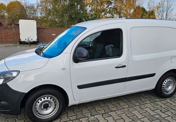 Mercedes-Benz T-Klasse 97.000 km 5.950 &euro; Tönisvorst 47918