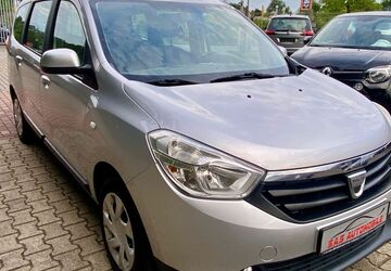 Dacia Lodgy 102.330 km 5.900 &euro; Moers 47445