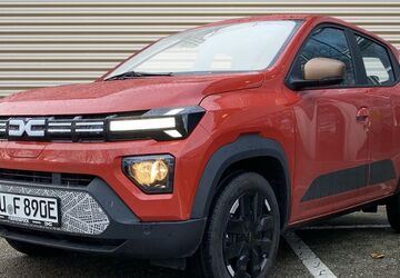 Dacia Spring 4.500 km 15.990 &euro; Duisburg 47059