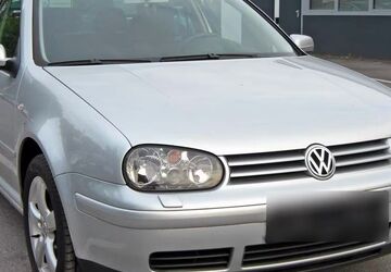 VW Golf 220.000 km 1.300 &euro; Essen 45279