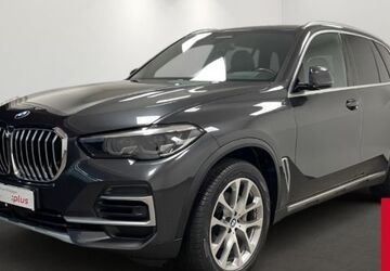 BMW X5 83.936 km 48.890 &euro; Düsseldorf 40233