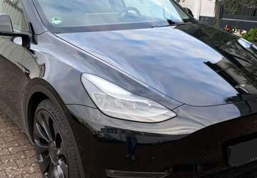 Tesla Model Y 109.589 km 33.950 &euro; Kaarst 41564