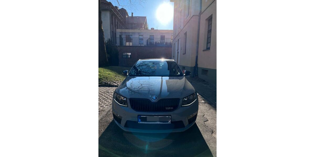 Skoda Octavia 142.303 km 13.700 &euro; Krefeld 47804