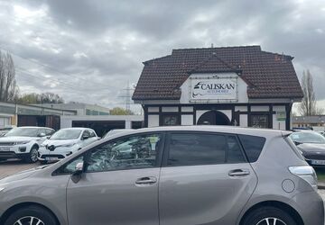 Toyota Verso 216.744 km 6.290 &euro; Dinslaken 46539