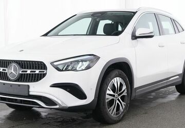 Mercedes-Benz GLA 180 22.654 km 38.990 &euro; Moers 47441