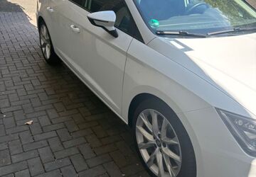 Seat Leon 121.450 km 14.499 &euro; Moers 47447