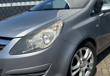 Opel Corsa 227.000 km 1.990 &euro; Viersen 41748