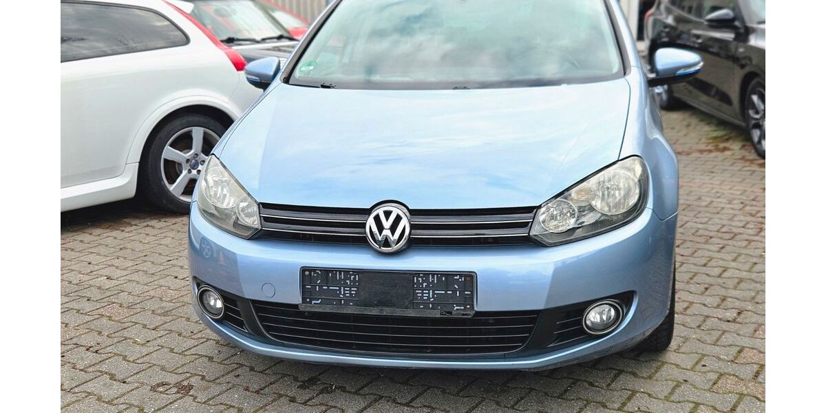 VW Golf 165.609 km 4.499 &euro; Essen 45356