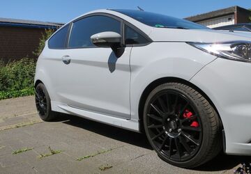 Ford Fiesta 93.500 km 14.900 &euro; Sonsbeck 47665