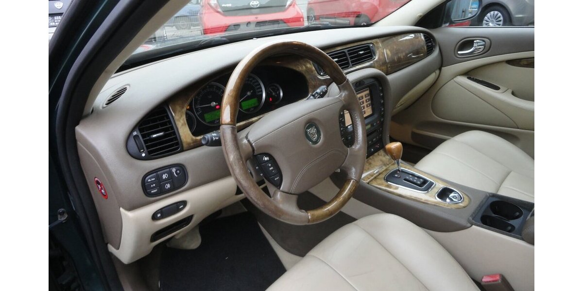 Jaguar S-Type 3.0 V6 Executive Autom Leder Navi Xenon 114.000 km 9.990 &euro; Neuss 41462
