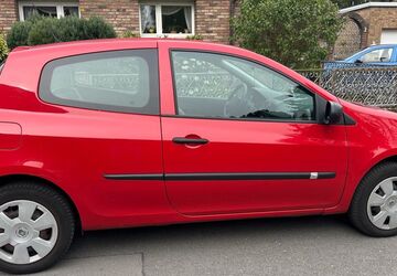 Renault Clio 56.421 km 3.490 &euro; Oberhausen 46047